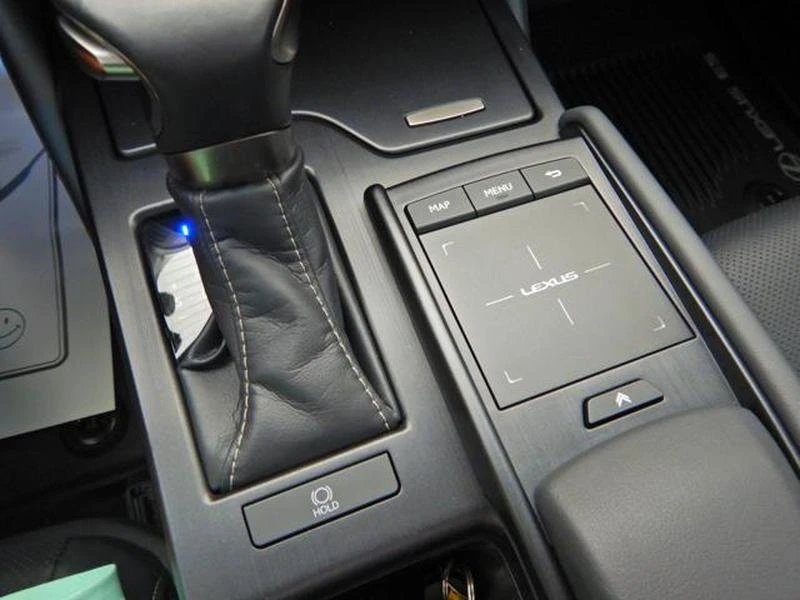 2021 Lexus ES 7th Gen - Image 19 of 20