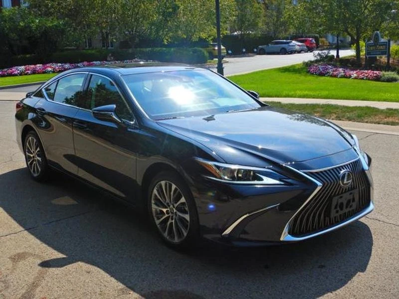 2021 Lexus ES 7th Gen - Image 3 of 20