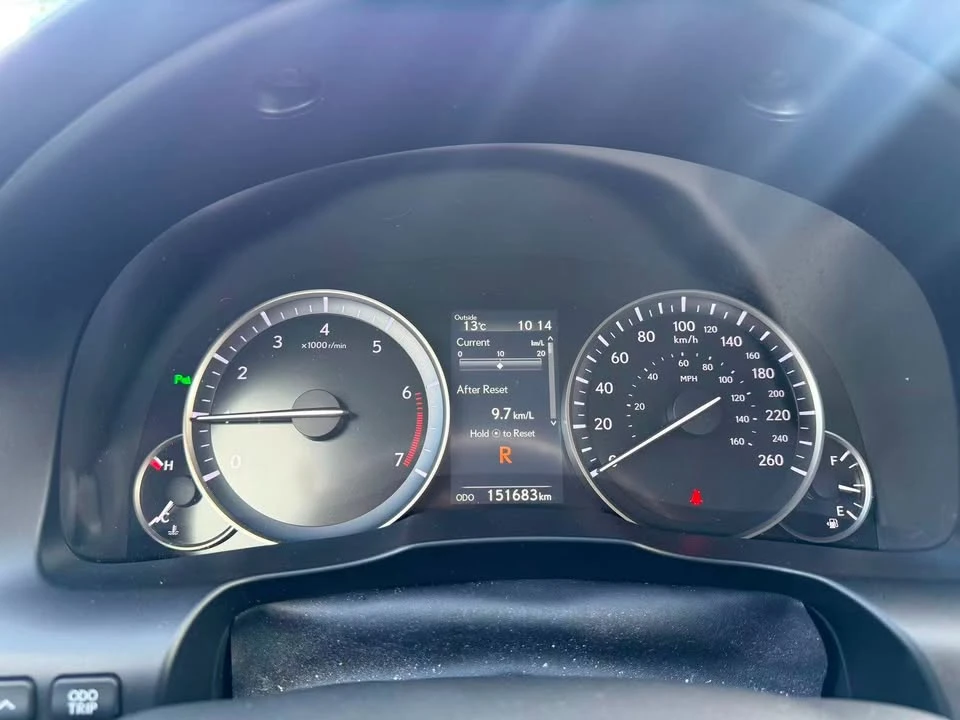 2021 Lexus ES 7th Gen - Image 17 of 17