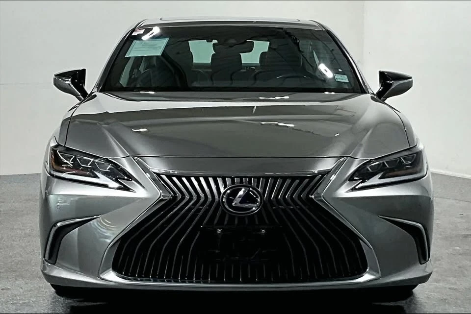 2021 Lexus ES 7th Gen - Image 3 of 20