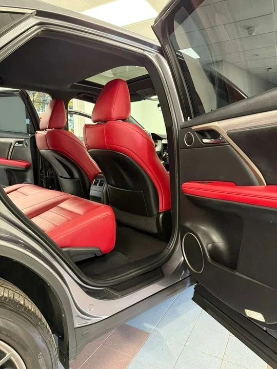 2021 Lexus IS 3rd Gen - Image 9 of 12