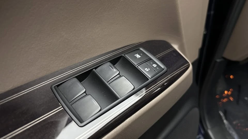 2021 Lexus GX 2nd Gen - Image 10 of 19