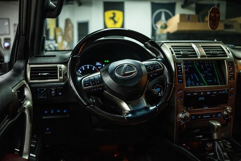 2021 Lexus GX 2nd Gen - Image 15 of 20