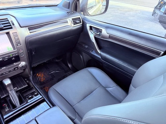 2021 Lexus GX 3rd Gen - Image 16 of 20