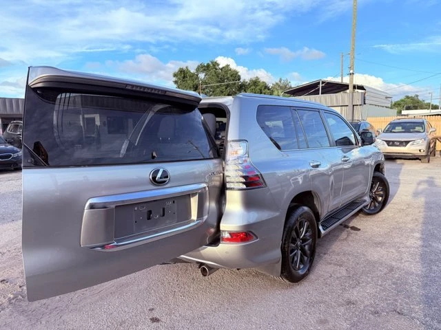 2021 Lexus GX 3rd Gen - Image 10 of 20