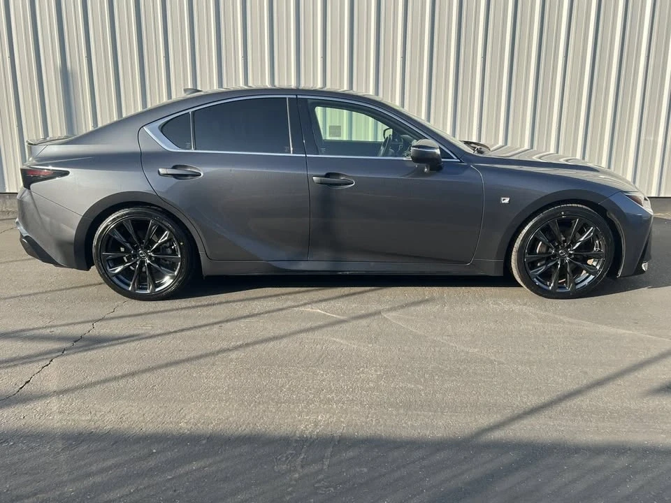 2021 Lexus IS 3rd Gen - Image 7 of 9
