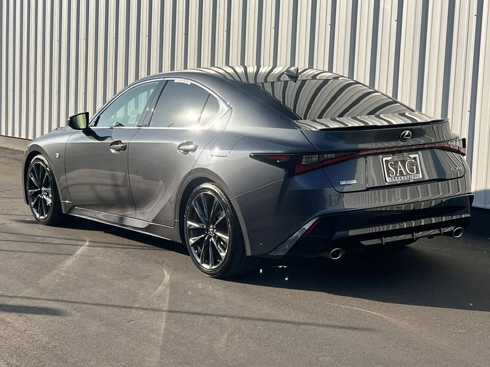 2021 Lexus IS 3rd Gen - Image 4 of 9