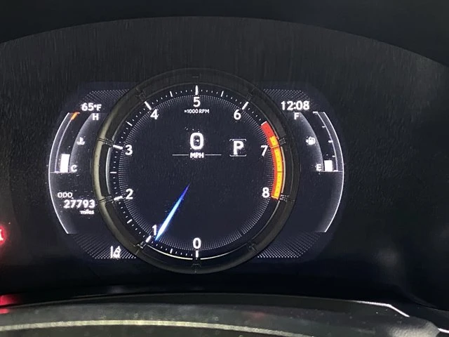 2021 Lexus IS 3rd Gen - Image 11 of 13