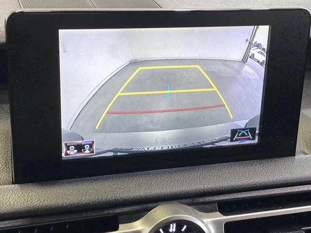 2021 Lexus IS 3rd Gen - Image 10 of 13