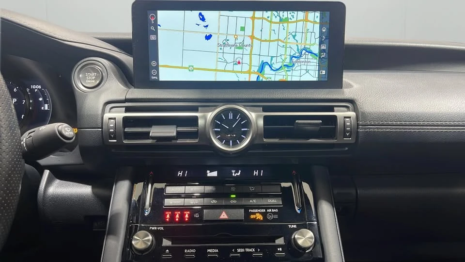 2021 Lexus IS 3rd Gen - Image 10 of 19