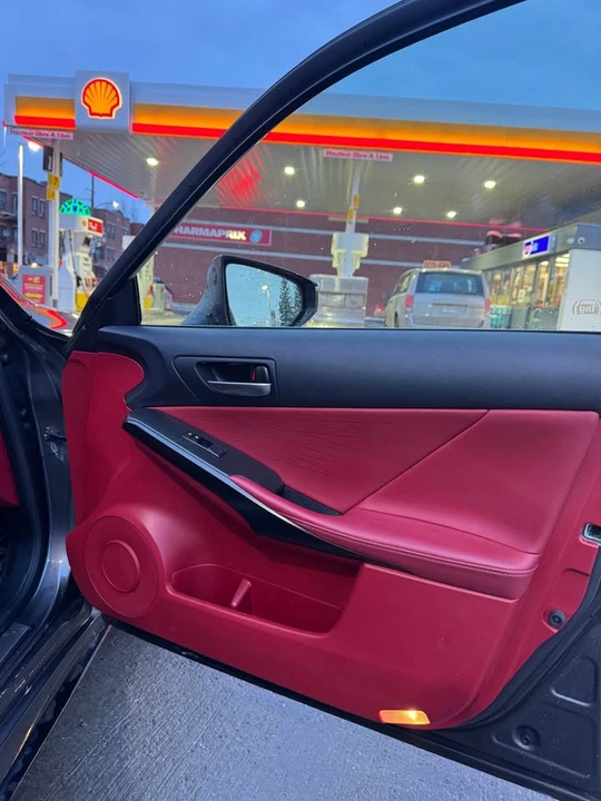 2021 Lexus IS 3rd Gen - Image 7 of 9