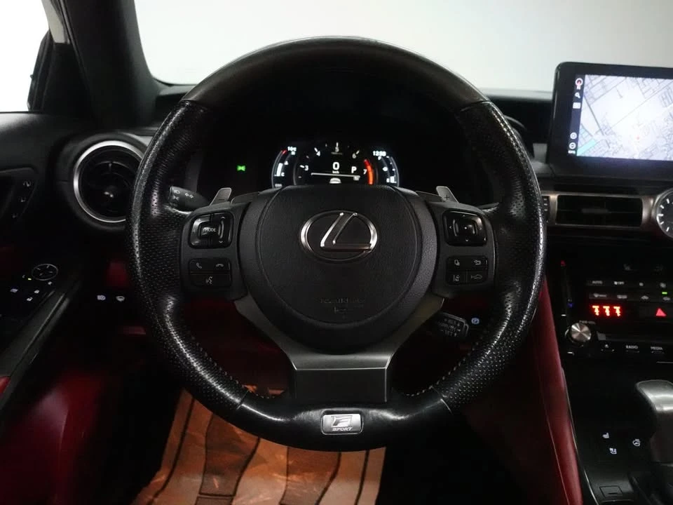 2021 Lexus IS 3rd Gen - Image 11 of 18