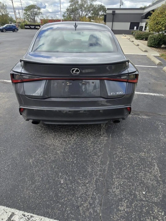 2021 Lexus IS 3rd Gen - Image 4 of 18