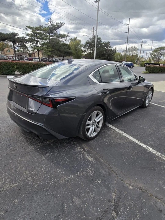 2021 Lexus IS 3rd Gen - Image 5 of 18