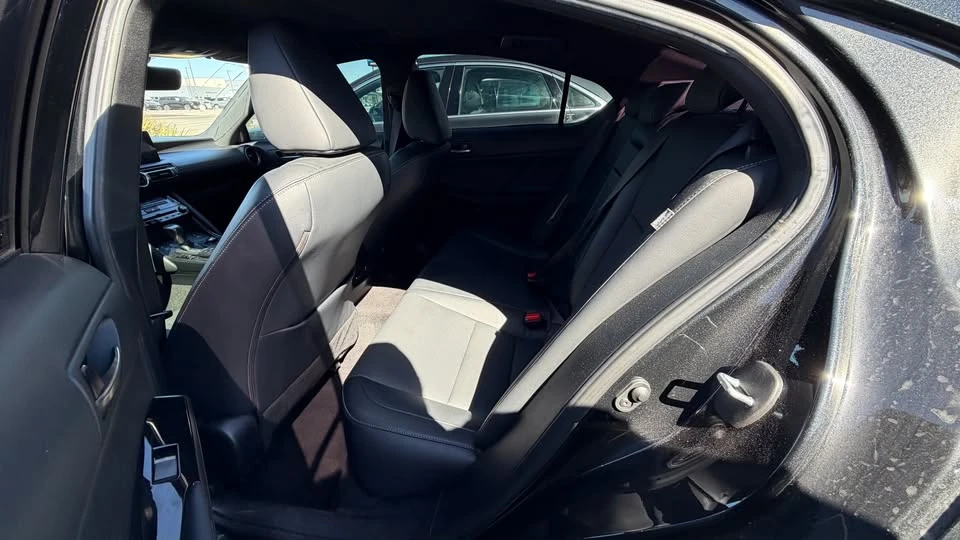 2021 Lexus IS 3rd Gen - Image 5 of 7