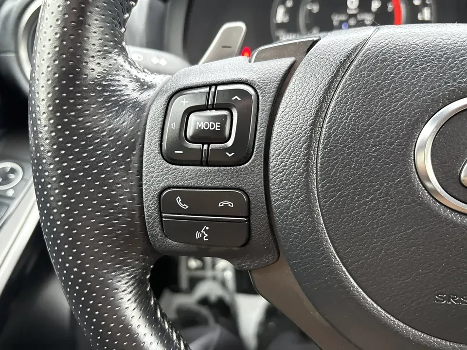2021 Lexus IS 3rd Gen - Image 8 of 15