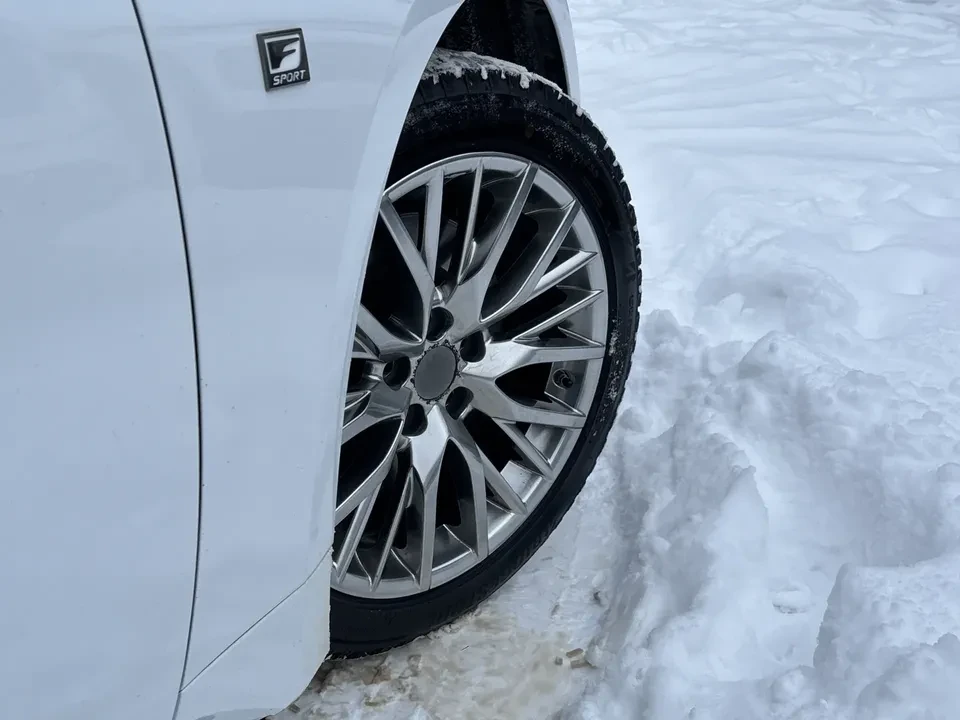 2021 Lexus IS 3rd Gen - Image 4 of 15