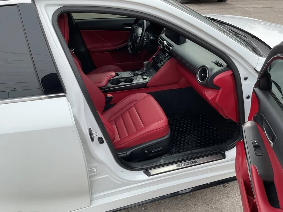 2021 Lexus IS 3rd Gen - Image 13 of 20