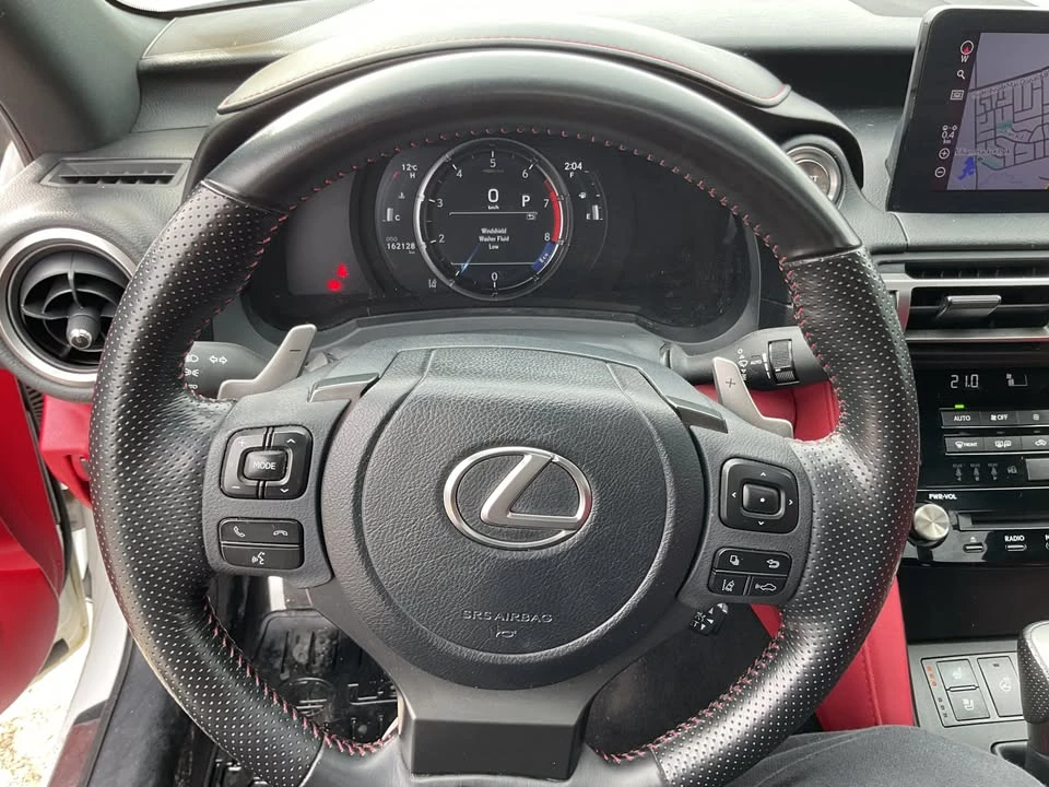 2021 Lexus IS 3rd Gen - Image 18 of 20