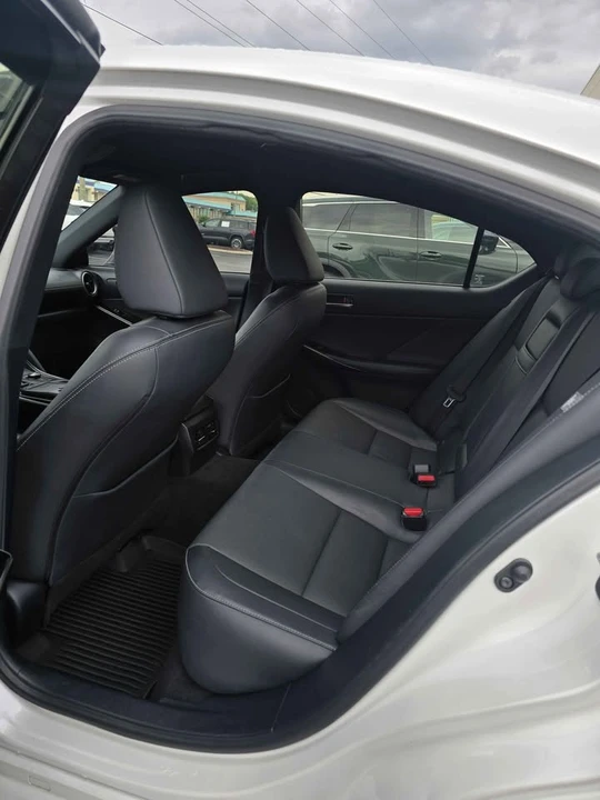 2021 Lexus IS 3rd Gen - Image 10 of 16