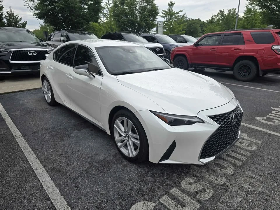 2021 Lexus IS 3rd Gen - Image 3 of 16