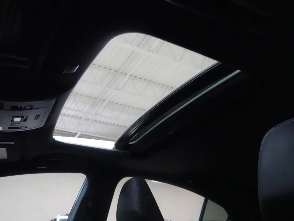 2021 Lexus IS 3rd Gen - Image 16 of 20