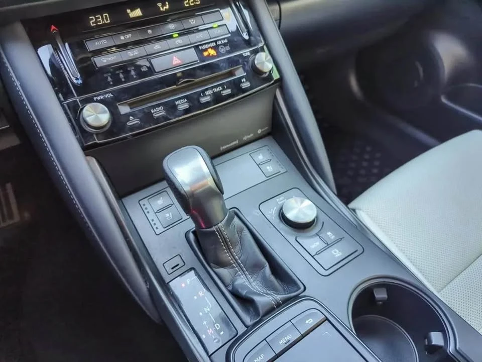 2021 Lexus IS 3rd Gen - Image 13 of 16