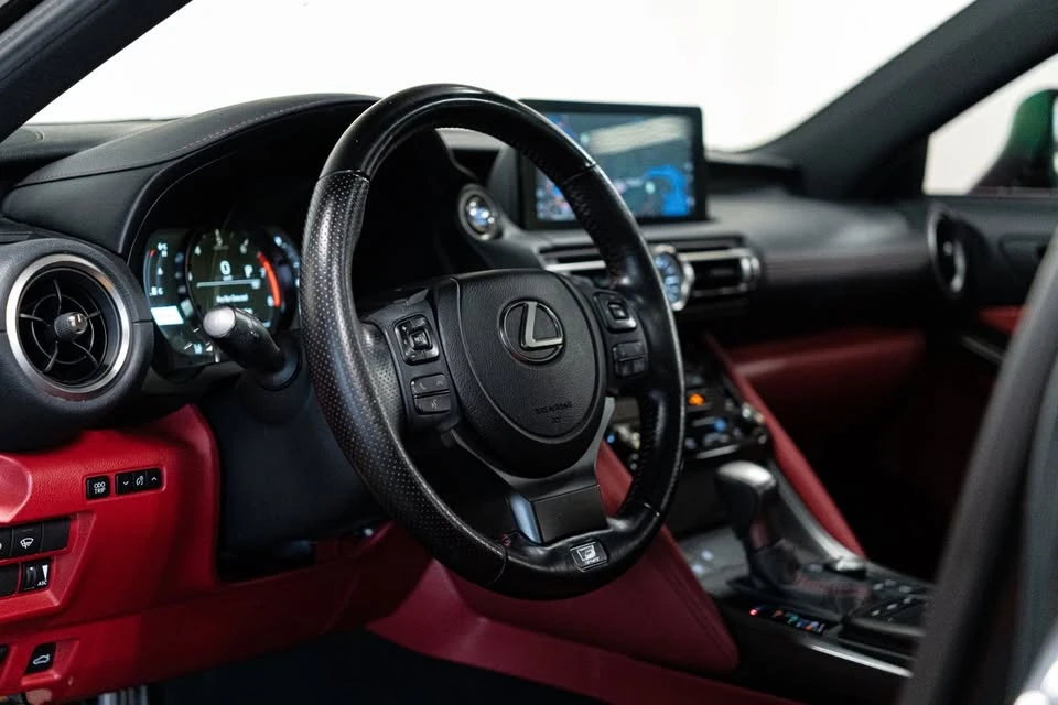 2021 Lexus IS 3rd Gen - Image 9 of 20