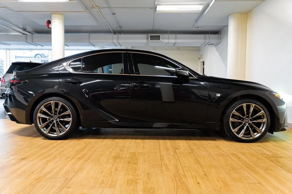 2021 Lexus IS 3rd Gen - Image 5 of 20