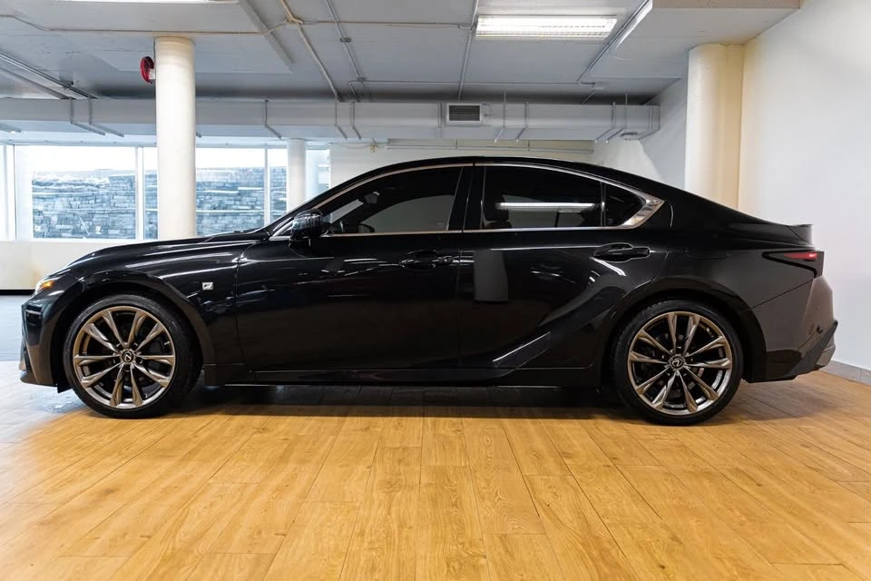 2021 Lexus IS 3rd Gen - Image 3 of 20