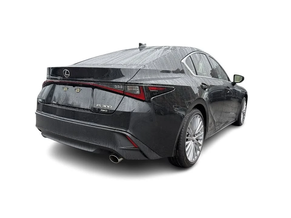 2021 Lexus IS 3rd Gen - Image 13 of 20