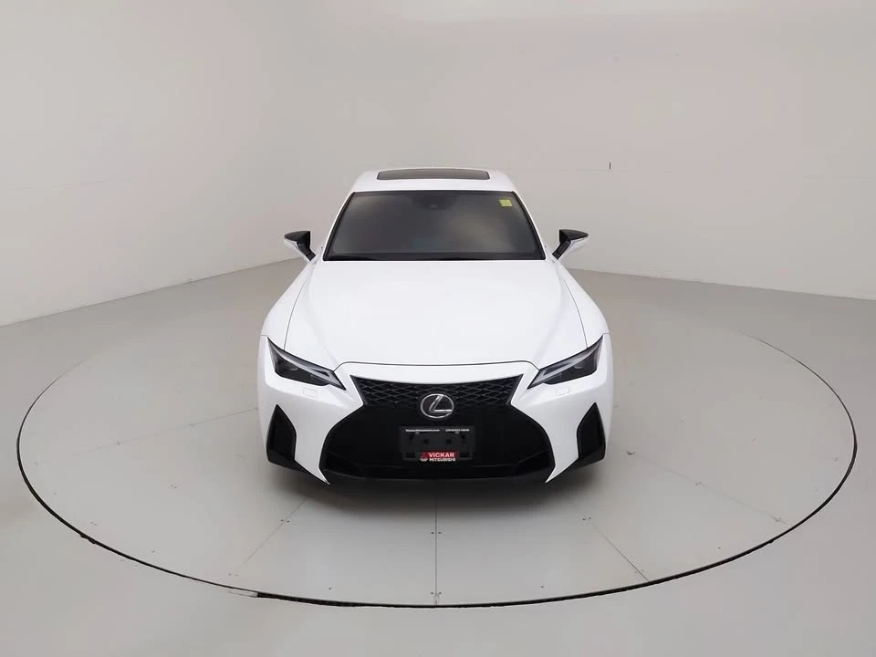 2021 Lexus IS 3rd Gen - Image 2 of 4