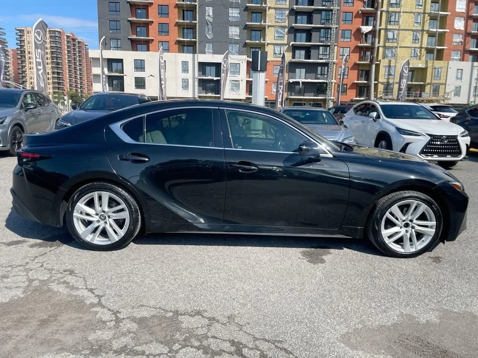 2021 Lexus IS 3rd Gen - Image 19 of 20