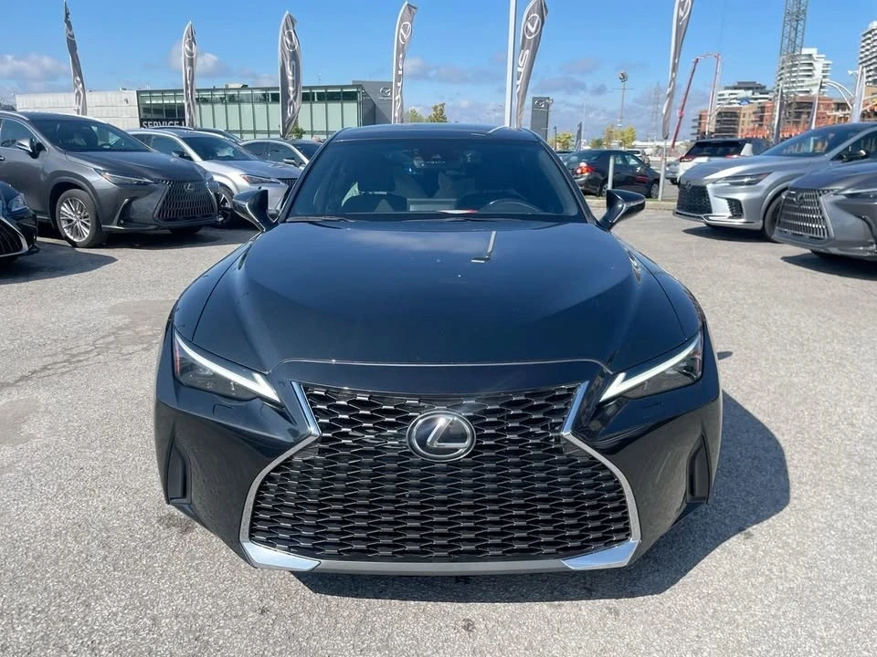 2021 Lexus IS 3rd Gen - Image 7 of 20