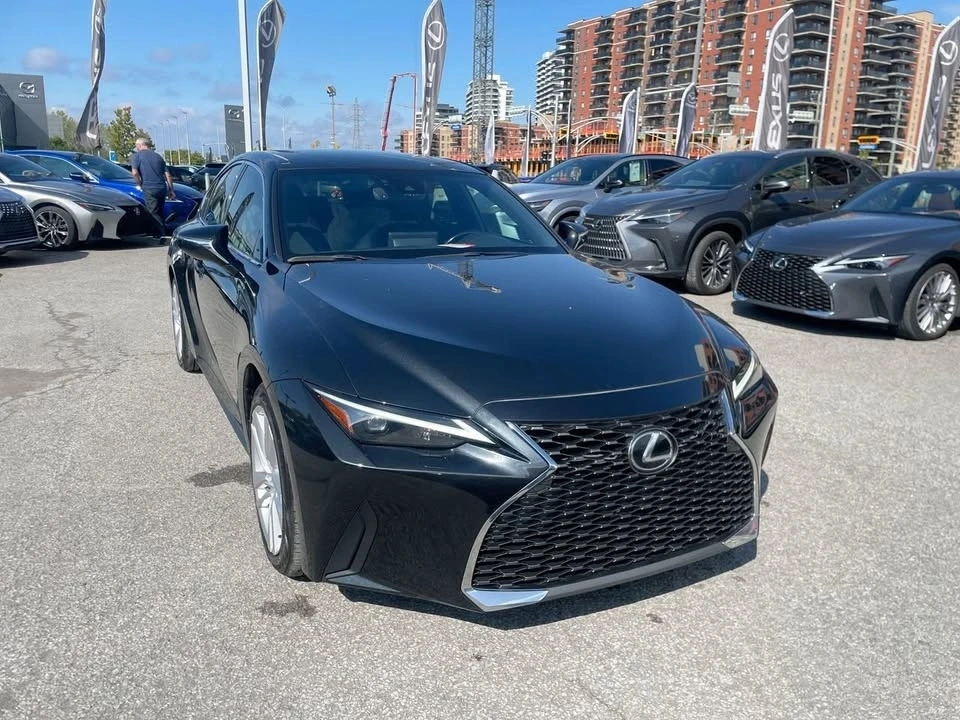 2021 Lexus IS 3rd Gen - Image 5 of 20