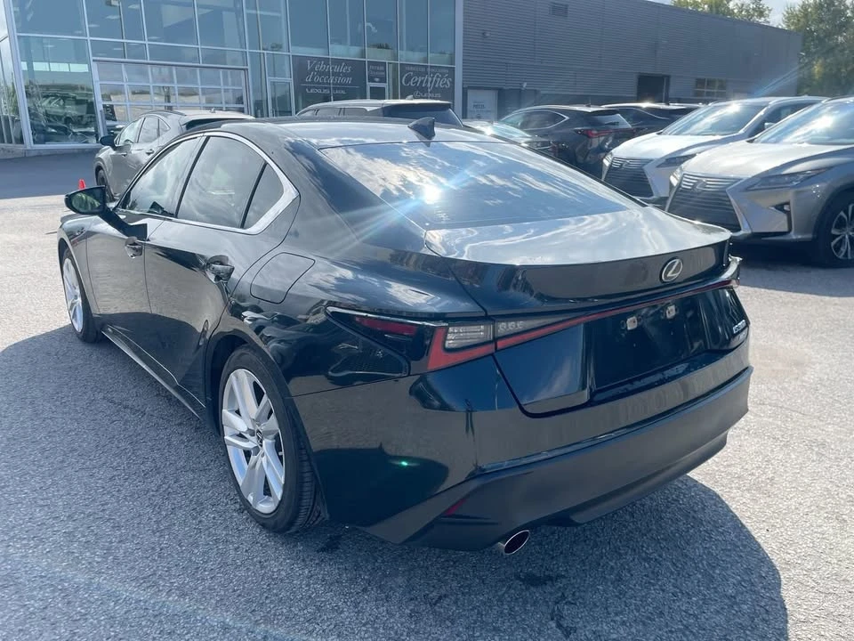 2021 Lexus IS 3rd Gen - Image 10 of 19