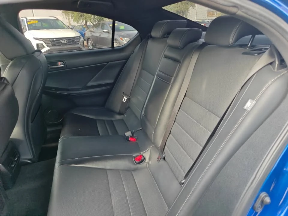 2021 Lexus IS 3rd Gen - Image 4 of 19