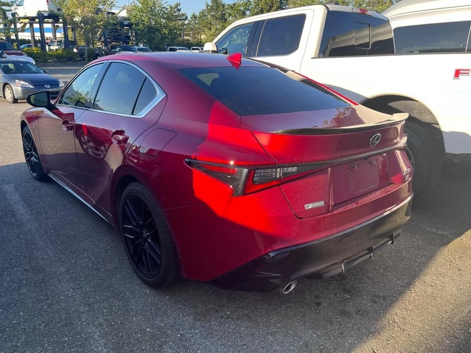 2021 Lexus IS 3rd Gen - Image 9 of 11