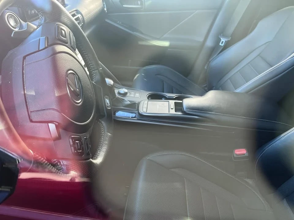 2021 Lexus IS 3rd Gen - Image 8 of 11