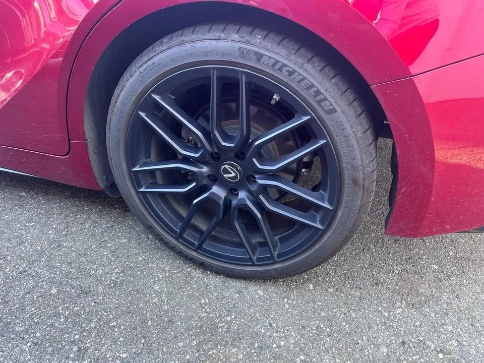 2021 Lexus IS 3rd Gen - Image 4 of 11