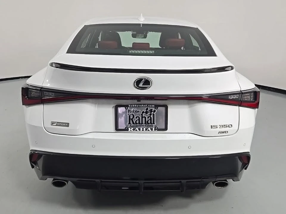 2021 Lexus IS 3rd Gen - Image 4 of 14