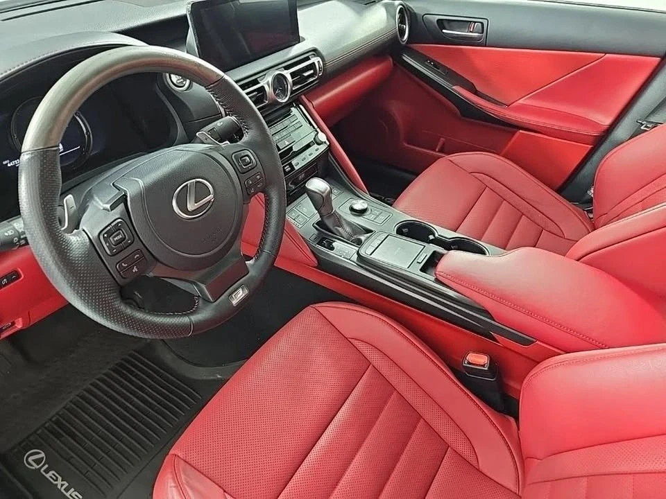 2021 Lexus IS 3rd Gen - Image 11 of 14