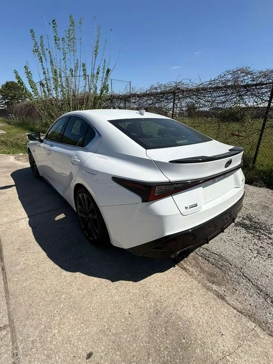 2021 Lexus IS 3rd Gen - Image 6 of 11
