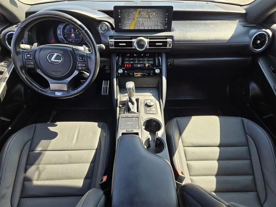 2021 Lexus IS 3rd Gen - Image 17 of 19