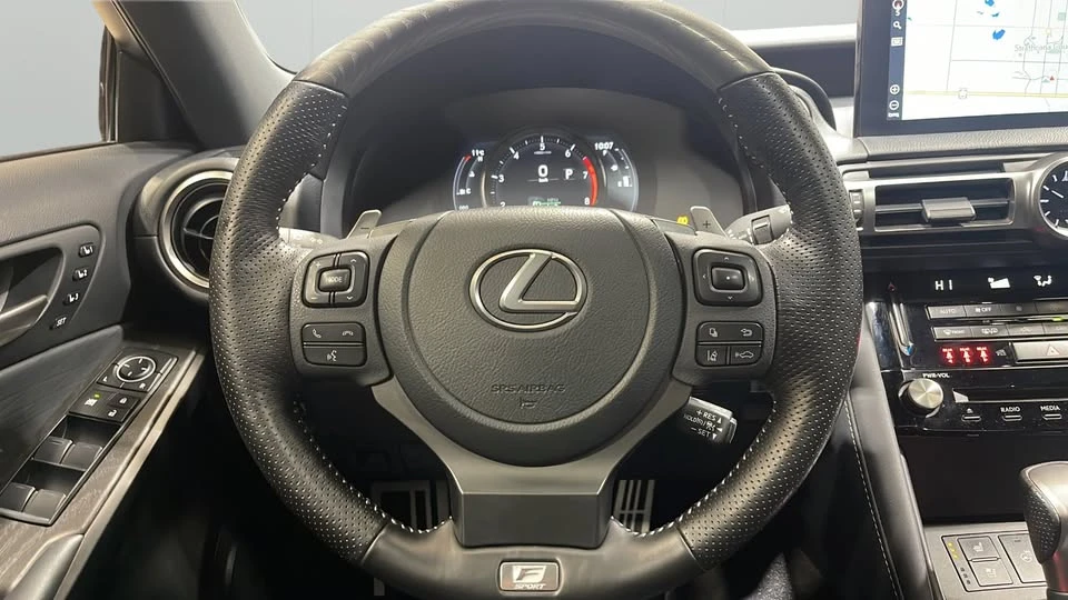 2021 Lexus IS 3rd Gen - Image 11 of 15