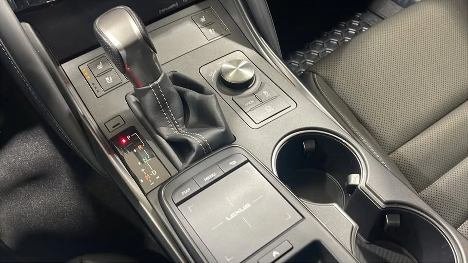 2021 Lexus IS 3rd Gen - Image 13 of 15