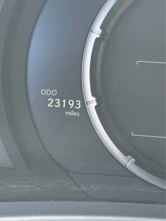 2021 Lexus IS 3rd Gen - Image 18 of 20