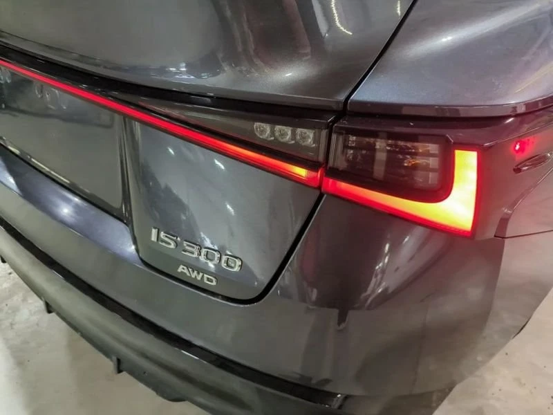2021 Lexus IS 3rd Gen - Image 8 of 20