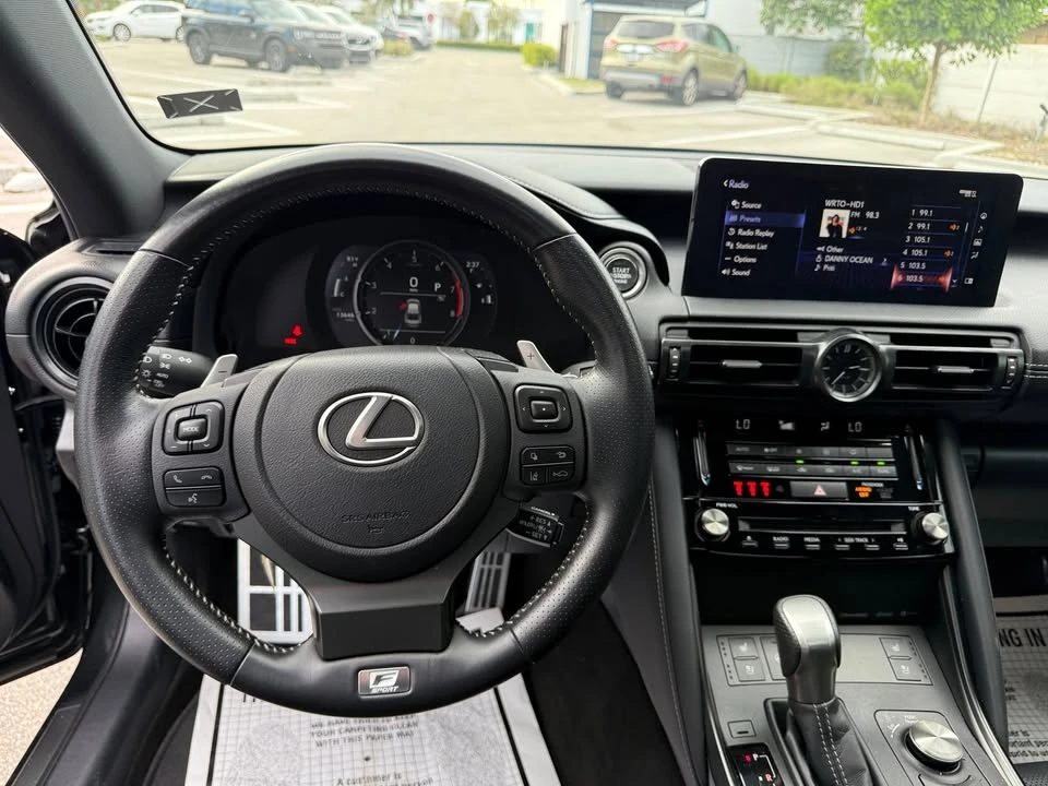 2021 Lexus IS 3rd Gen - Image 12 of 13