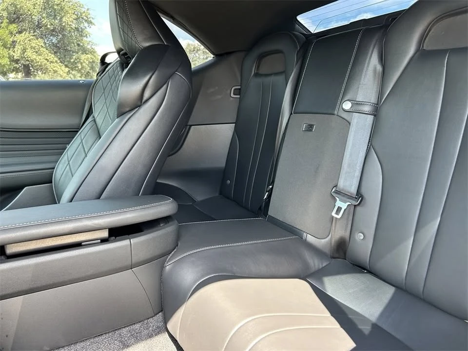 2021 Lexus LC - Image 7 of 18